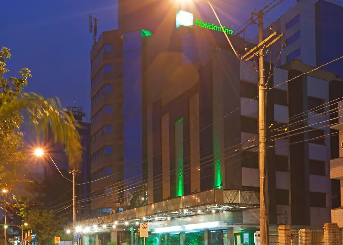 Master Porto Alegre Hotel - Av Carlos Gomes, Próximo ao Consulado Americano